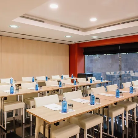 ホテル ホテル MiM シッチェス シッチェス