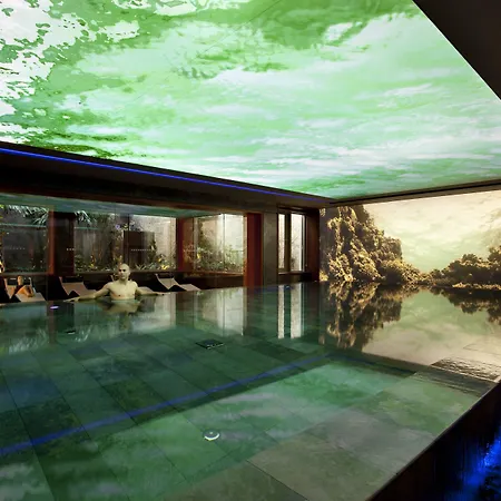 Mim Meliá Collection Hotel 4*
