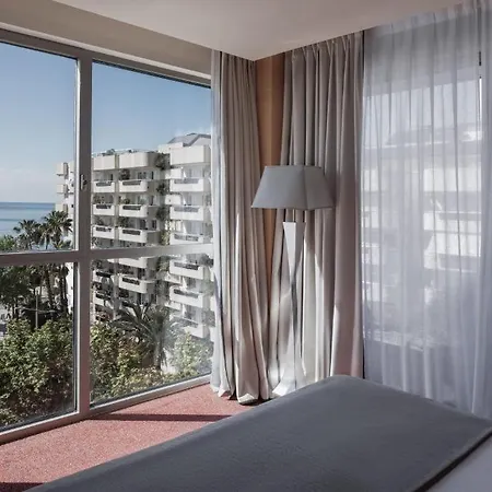 Mim Meliá Collection