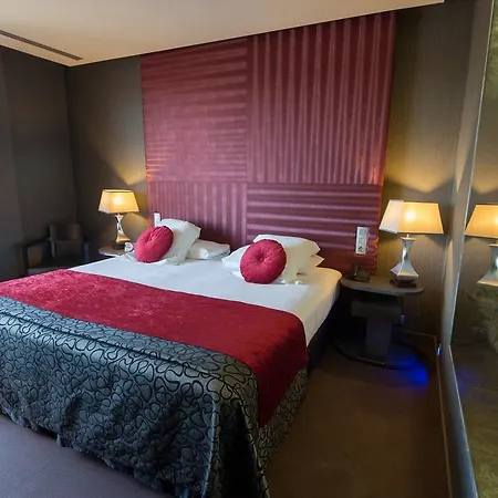 فندق إم آي إم سيتجيز 4*