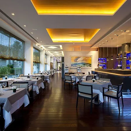 Otel Mim & 4*