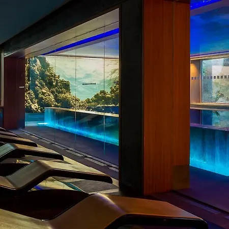 Otel Mim & 4*